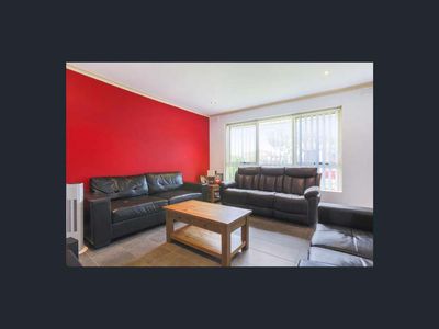 1 / 47-49 Saint James Avenue, Springvale