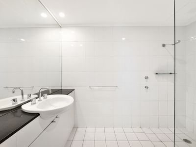 702 / 85-97 New South Head Road, Edgecliff