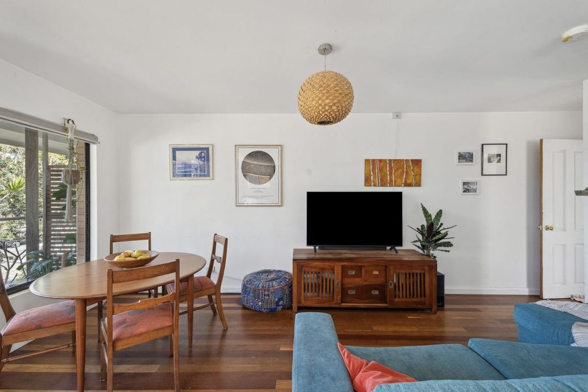 4 / 21 Awoonga Avenue, Burleigh Heads