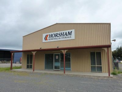 154 Golf Course Road, Horsham