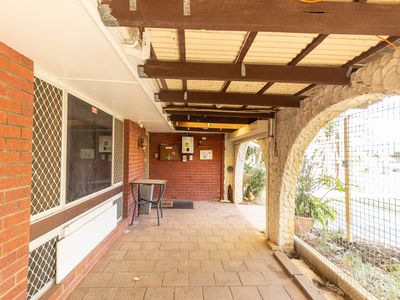 7 Mitchell Crescent, Middle Swan