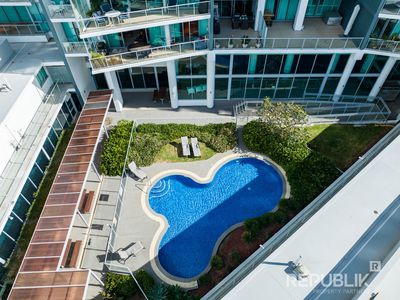 1803 / 1 Como Crescent, Southport