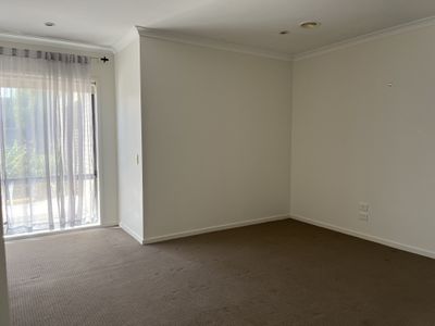 11 Grebe Court, Lara