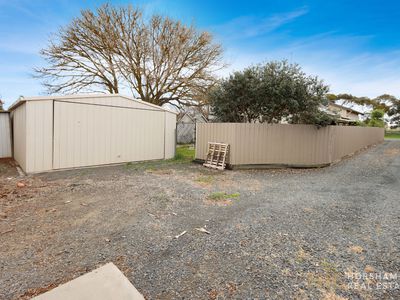 6 Railway Avenue, Horsham
