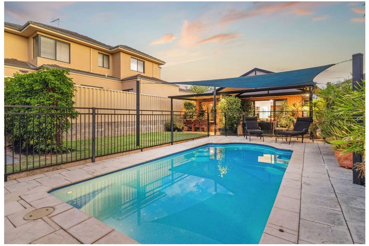 45A Davy Street, Alfred Cove