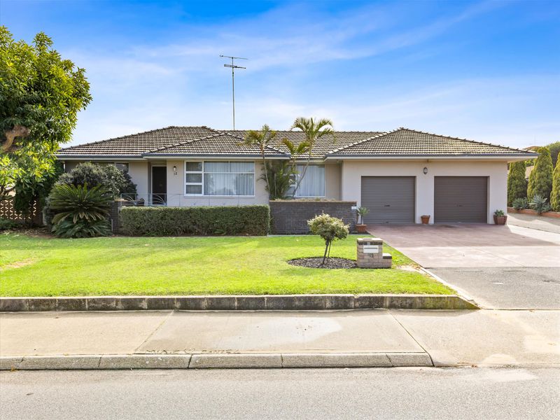 12 Barrington Street, Spearwood