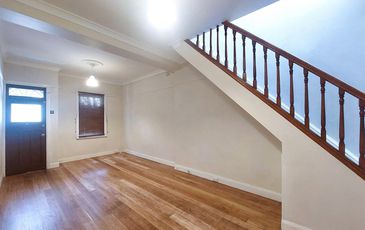 22 Henderson Road, Alexandria