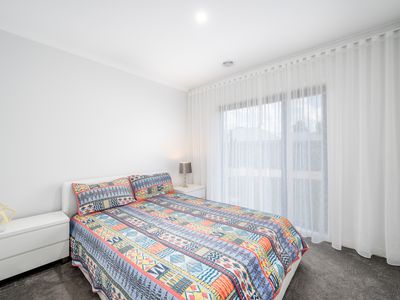 48 Sunningdale Boulevard, Tatura