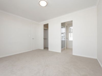 5 Grasstree Way, Churchlands