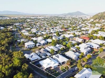 19 Monte Visto Court, Mount Louisa