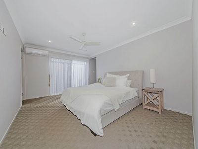 58 Feathertail Place, Wakerley