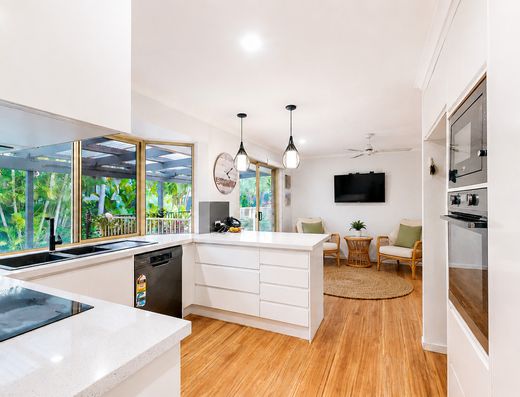 Tropical Family Retreat with Renovated Kitchen & Sparkling Pool image 6