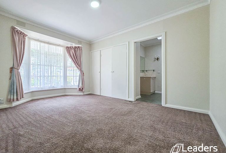 19 Townsend Street, Glen Waverley