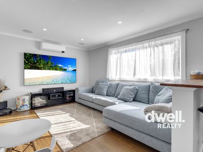 30 Woollamia Road, Falls Creek