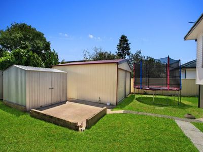 1 Landy Drive, Mount Warrigal