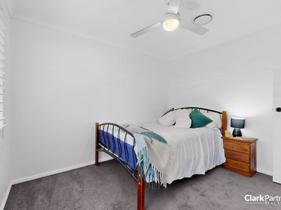 27 Peppertree Street, Warner