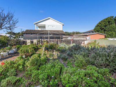 19 Waratah Street, Windang