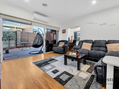 9/41-43 Jones Road, Dandenong