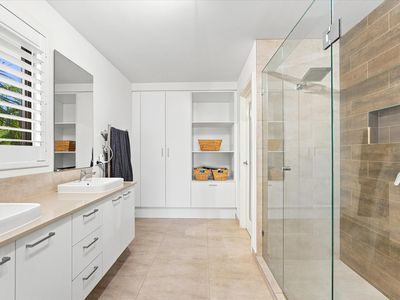 2A UPTON STREET, Altona