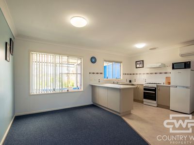 52 Severn River Road, Dundee