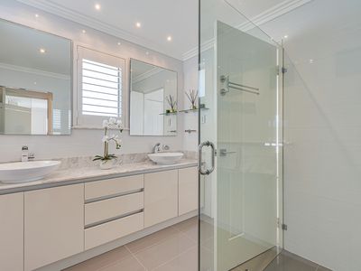 27 Moonlighter Way, Yanchep