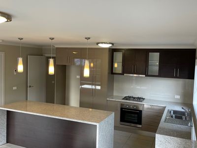 3 / 9  DONNOLLEY COURT, Lavington