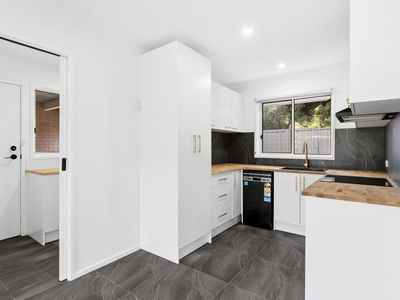 5 / 5 White Street, Kilmore