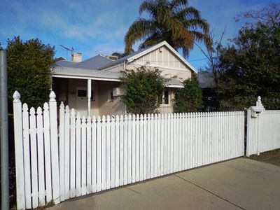 123 Douglas Avenue, South Perth