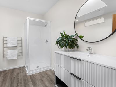 3 / 25 Grove Road, Addington
