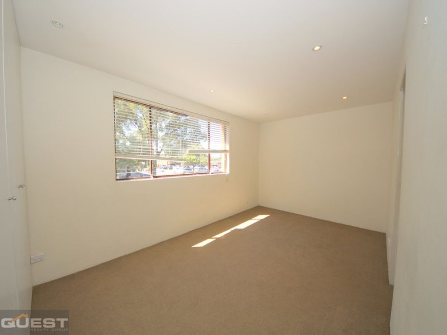 8 / 1 Haig Avenue, Georges Hall