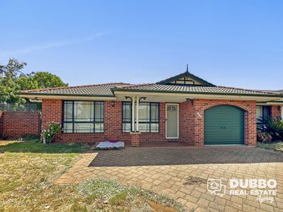 105 Websdale Drive, Dubbo