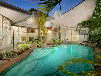 27 Peppertree Street, Warner
