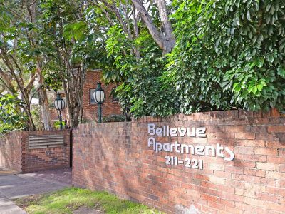 8 / 211-221 Old South Head Road, Bondi