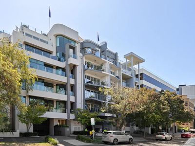 8 / 184 Albert Road, South Melbourne