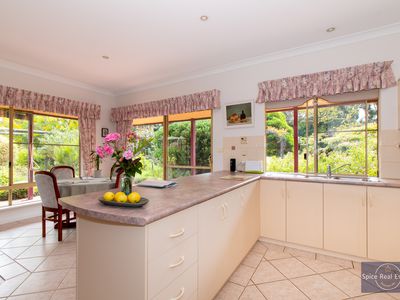 124 Sheoak Drive, Hay