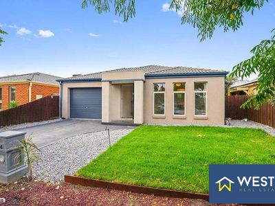 44 Finchley Park Crescent, Tarneit