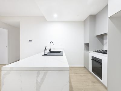 A605 / 1  Robilliard Street, Mays Hill