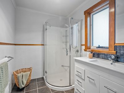 67 Cypress St, Newstead