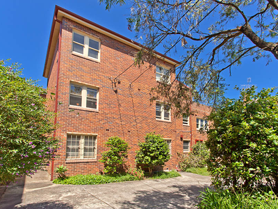 2 / 5 Merlin Street, Neutral Bay