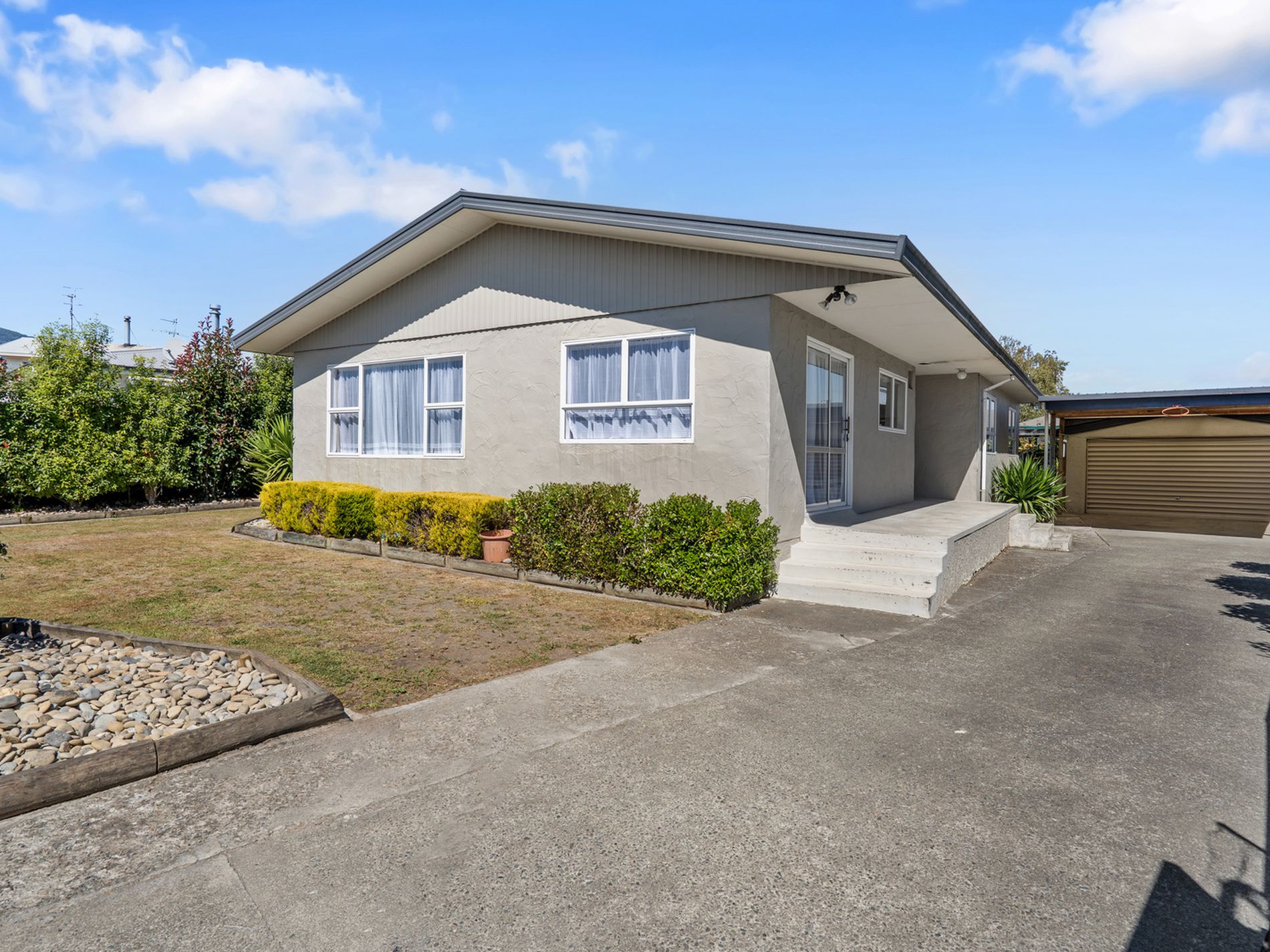 57 Leicester Street, Stoke