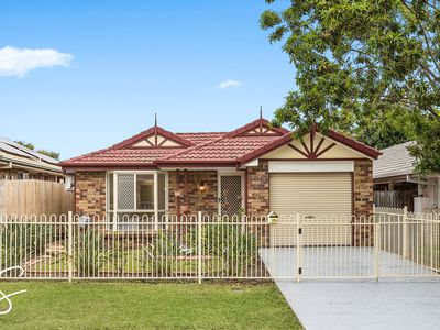 25 Macknish Crescent, Coopers Plains