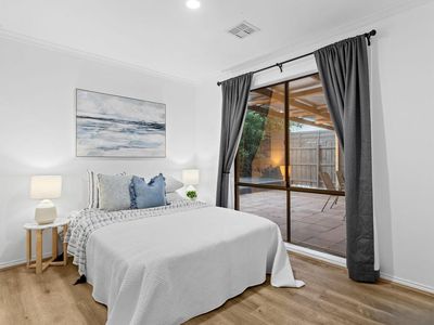 8 Little Acre Cl, Langwarrin