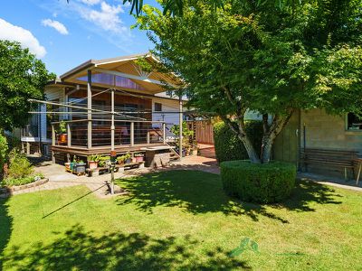 81 Lakeside Avenue, Mount Beauty