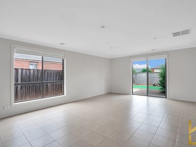 156 Greens Road, Wyndham Vale