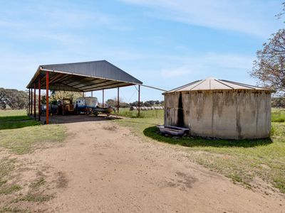 326 Chivers Road, Glenrowan West