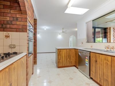 10 SEABROOKE AVENUE, Rockingham