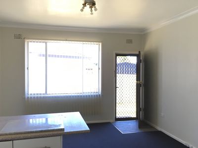 2 / 162 Pur Pur Avenue, Lake Illawarra