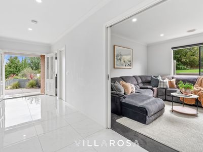 24 Lapin Grove, Wandana Heights