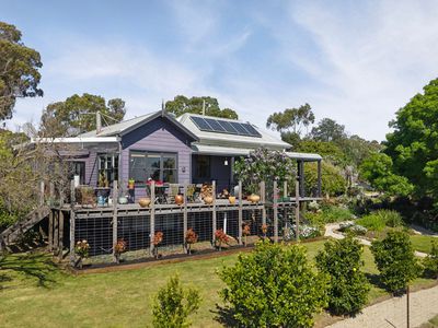 738 Feeneys Lane, Baynton