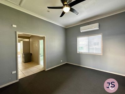 35 Kline Street, Weston